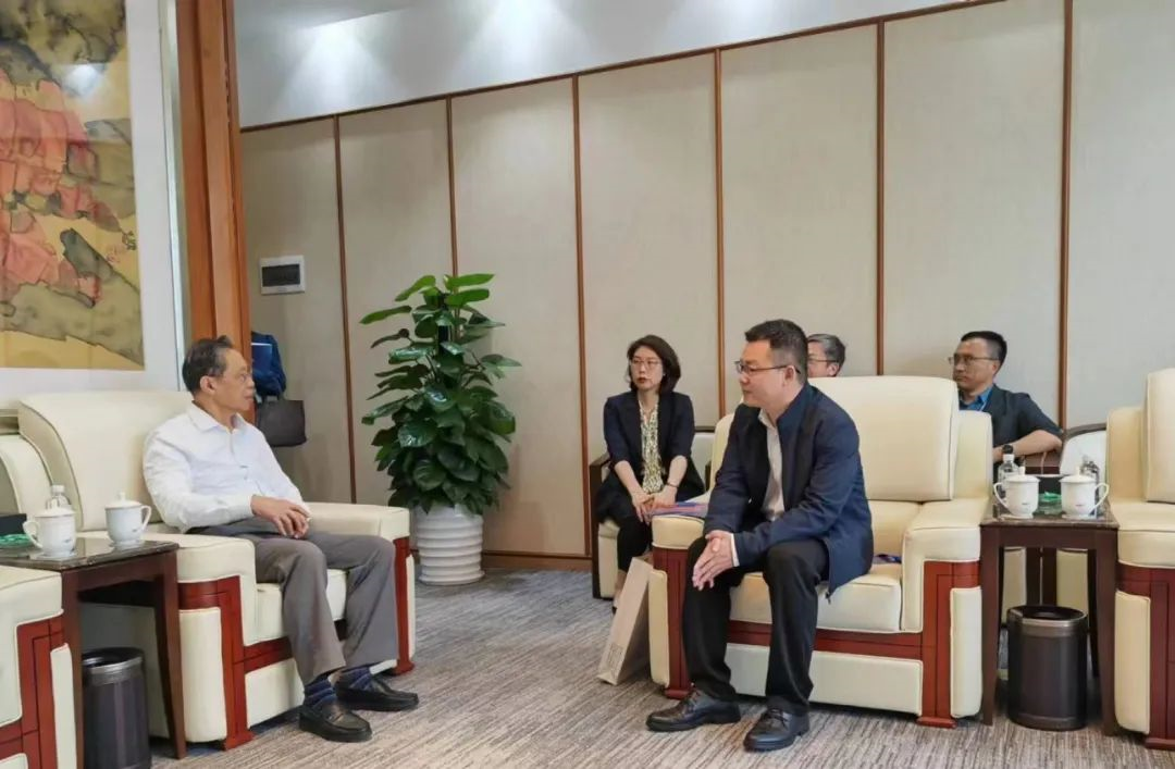 温州市科协副主席耿武军教授赴穗拜访共和国勋章获得者钟南山院士