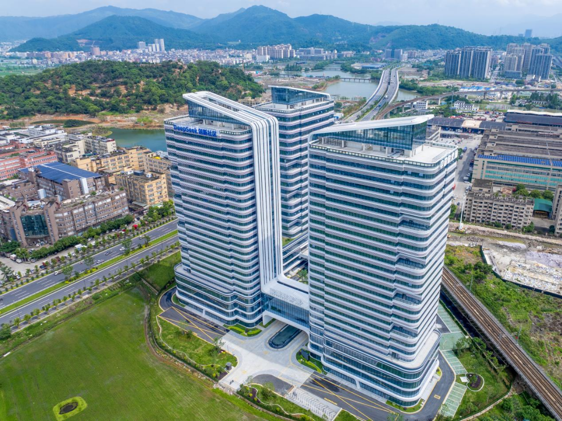 1761016875166086367.png 微信图片_2025-10-21_111720_251.png