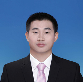 中国地震局地球物理研究所研究员