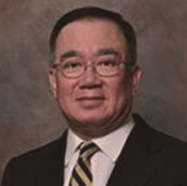 美国巴斯康姆帕默眼科中心院长