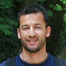 乌兹别克斯坦国家地质和矿产资源委员会对外经贸部首席专家